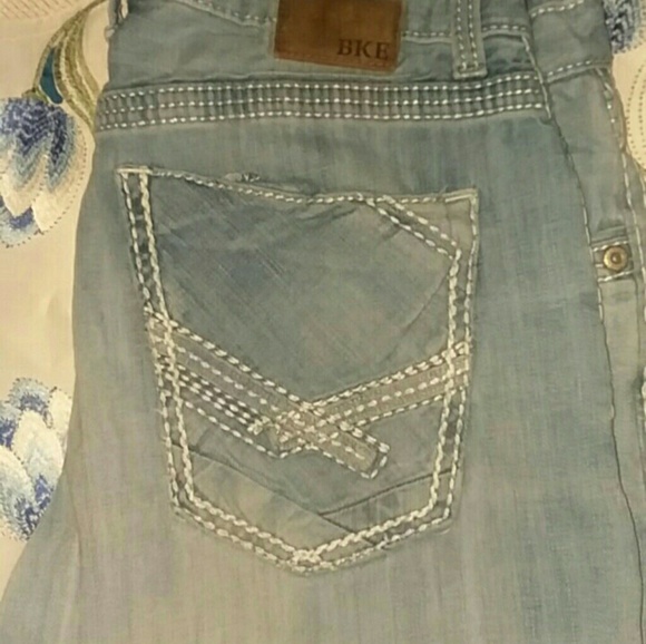 Mens Bke Denim Size 32/30. $15 a piece. - Picture 8 of 8